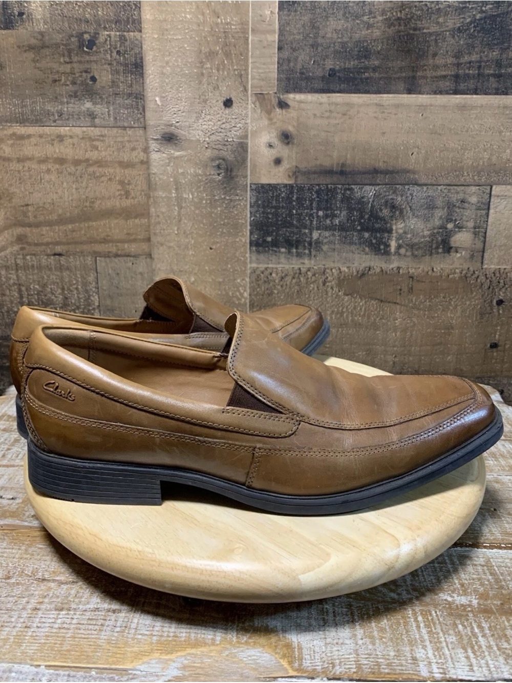 Clarks Men’s Brown Leather Slip On Loafers Comfort Dress Shoes Size 11.5 M